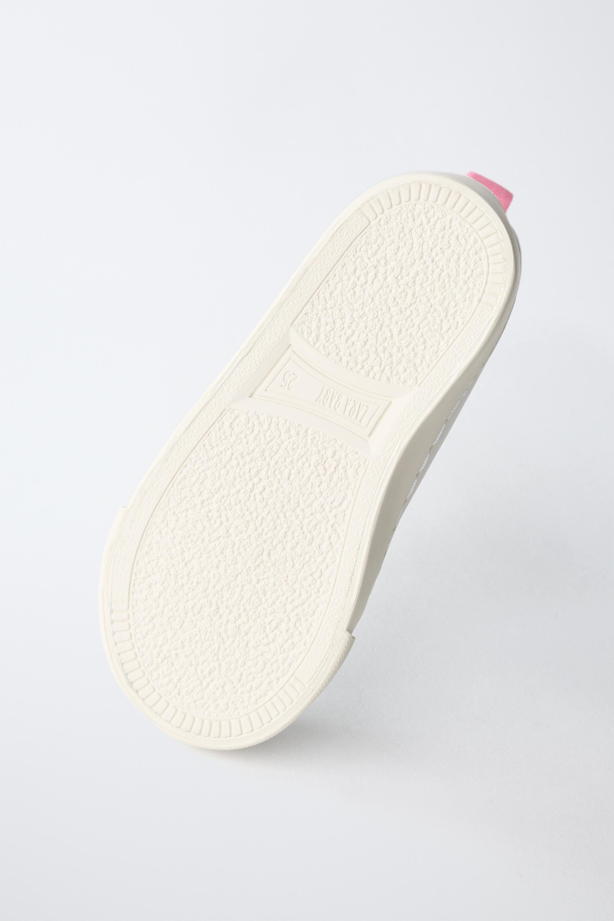 MINNIE MOUSE © DISNEY HIGH TOP SNEAKERS